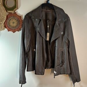 NWT brown max studio leather jacket